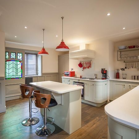 Ludlow - Linnet House - Well Presented Townhouse With Parking - Perfect Location For Exploring On Foot, Sleeps Up To 8 Guests - Hosted By Rentmyhouse Экстерьер фото